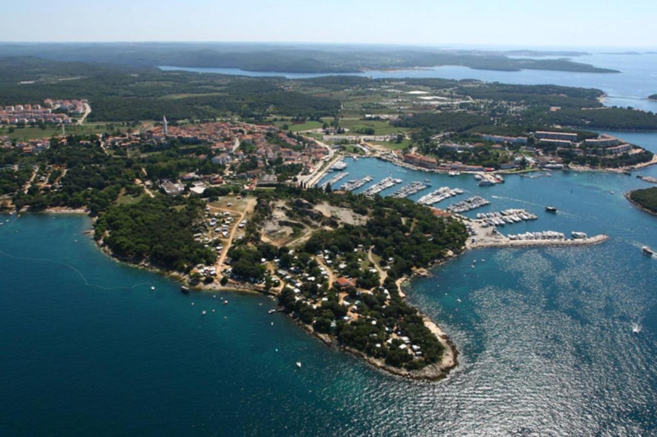 Apartments Kadum Porec Center Near The Beach Экстерьер фото