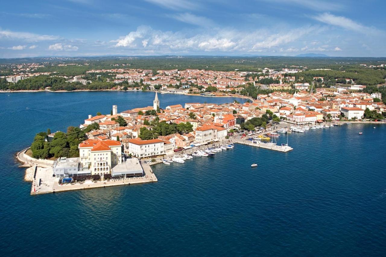 Apartments Kadum Porec Center Near The Beach Экстерьер фото