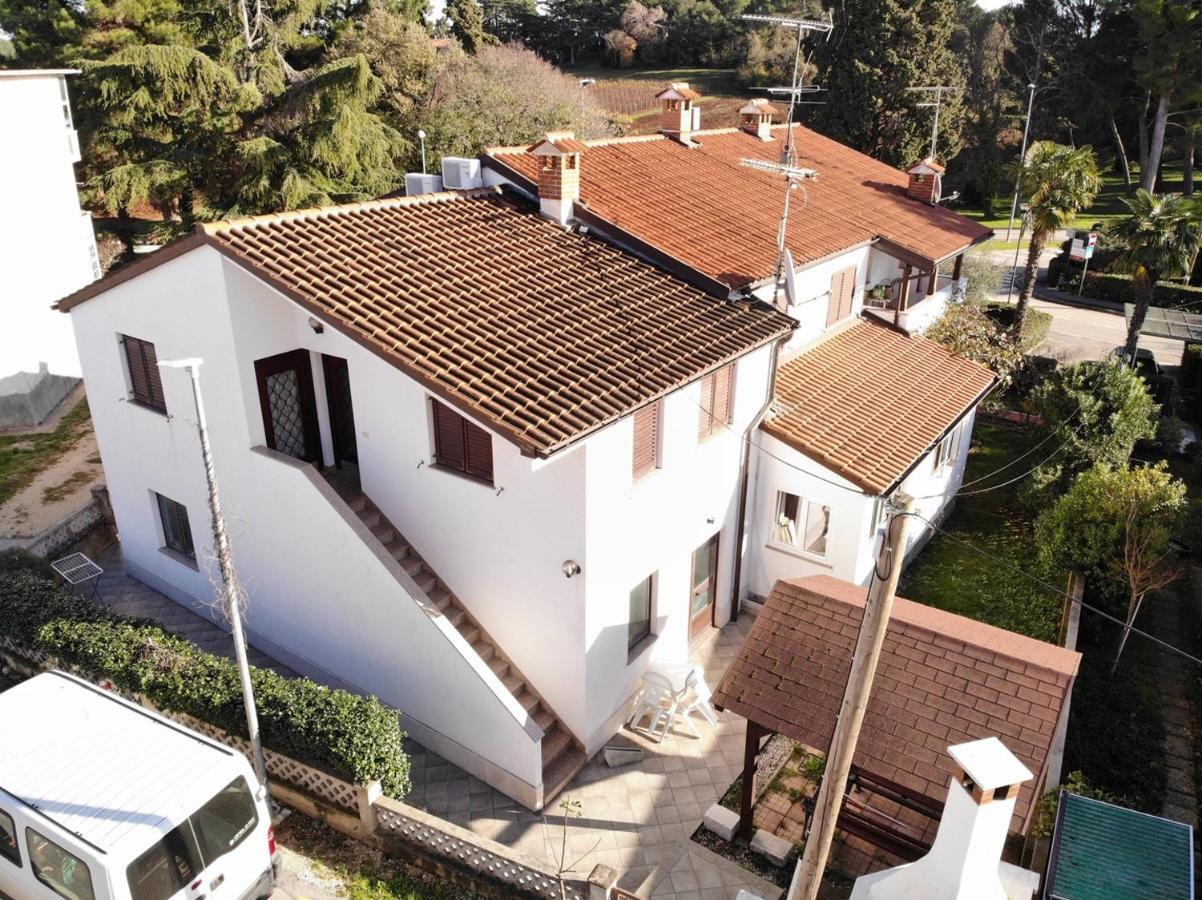 Apartments Kadum Porec Center Near The Beach Экстерьер фото