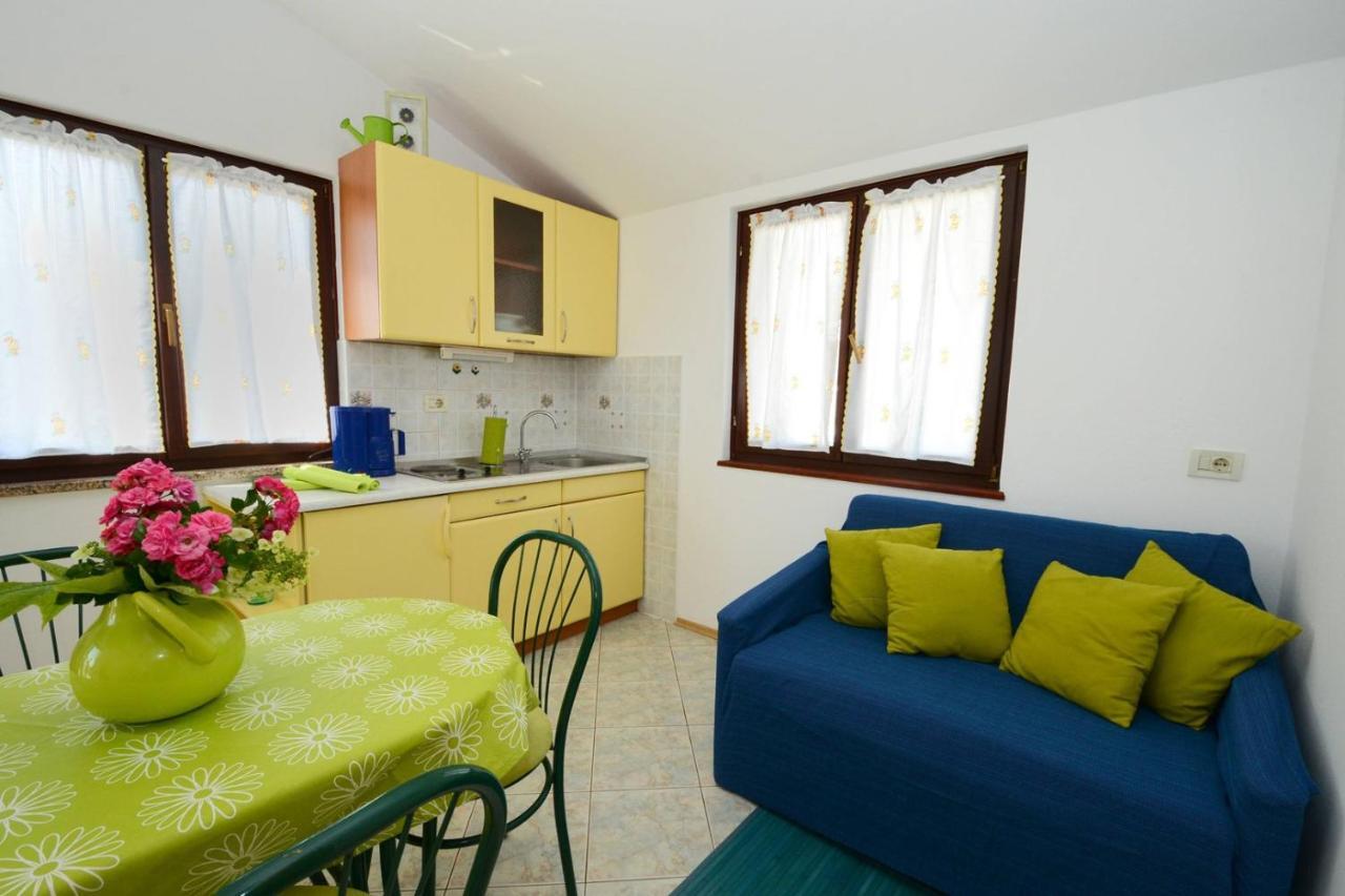 Apartments Kadum Porec Center Near The Beach Экстерьер фото